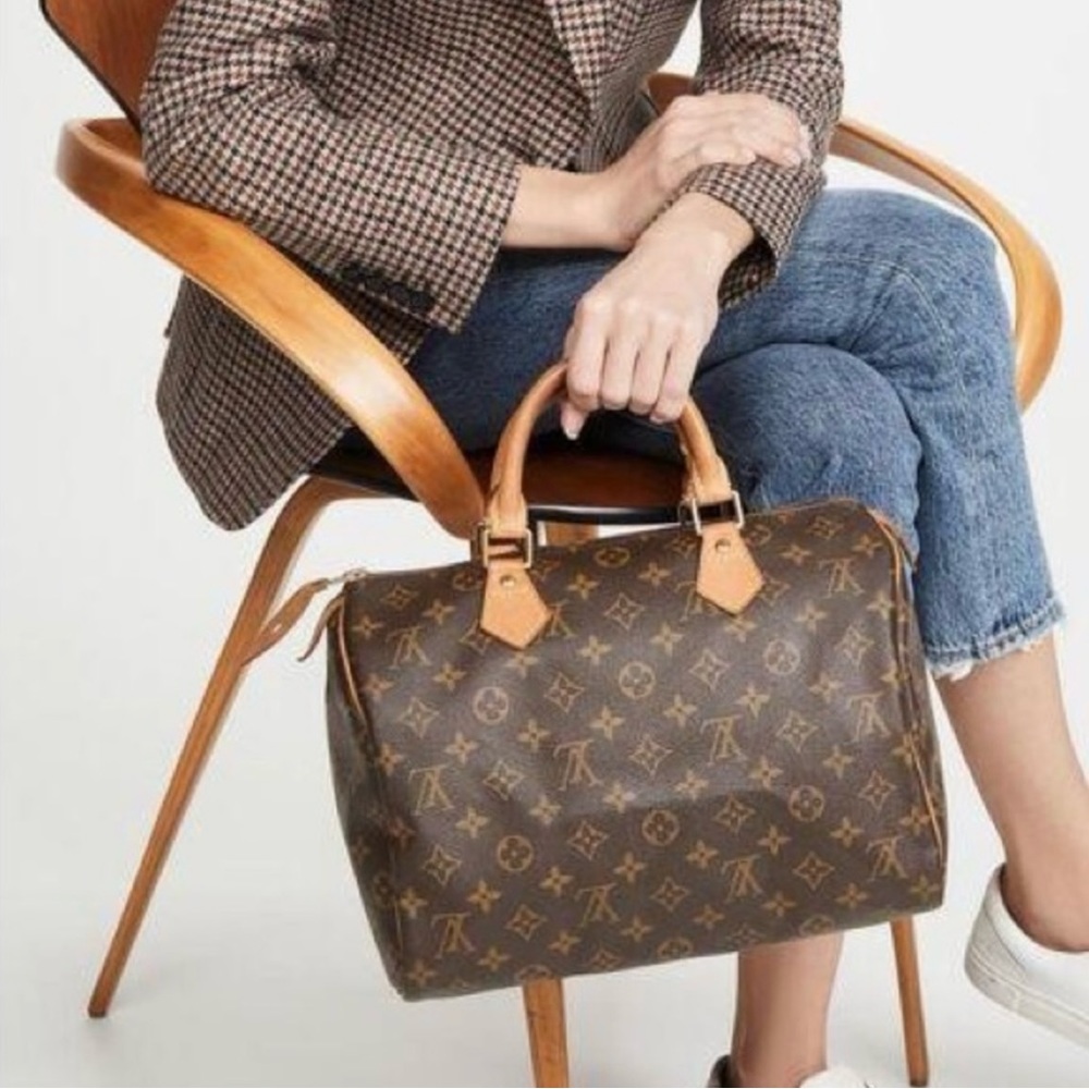 EUC Louis Vuitton Speedy 30 Monogram